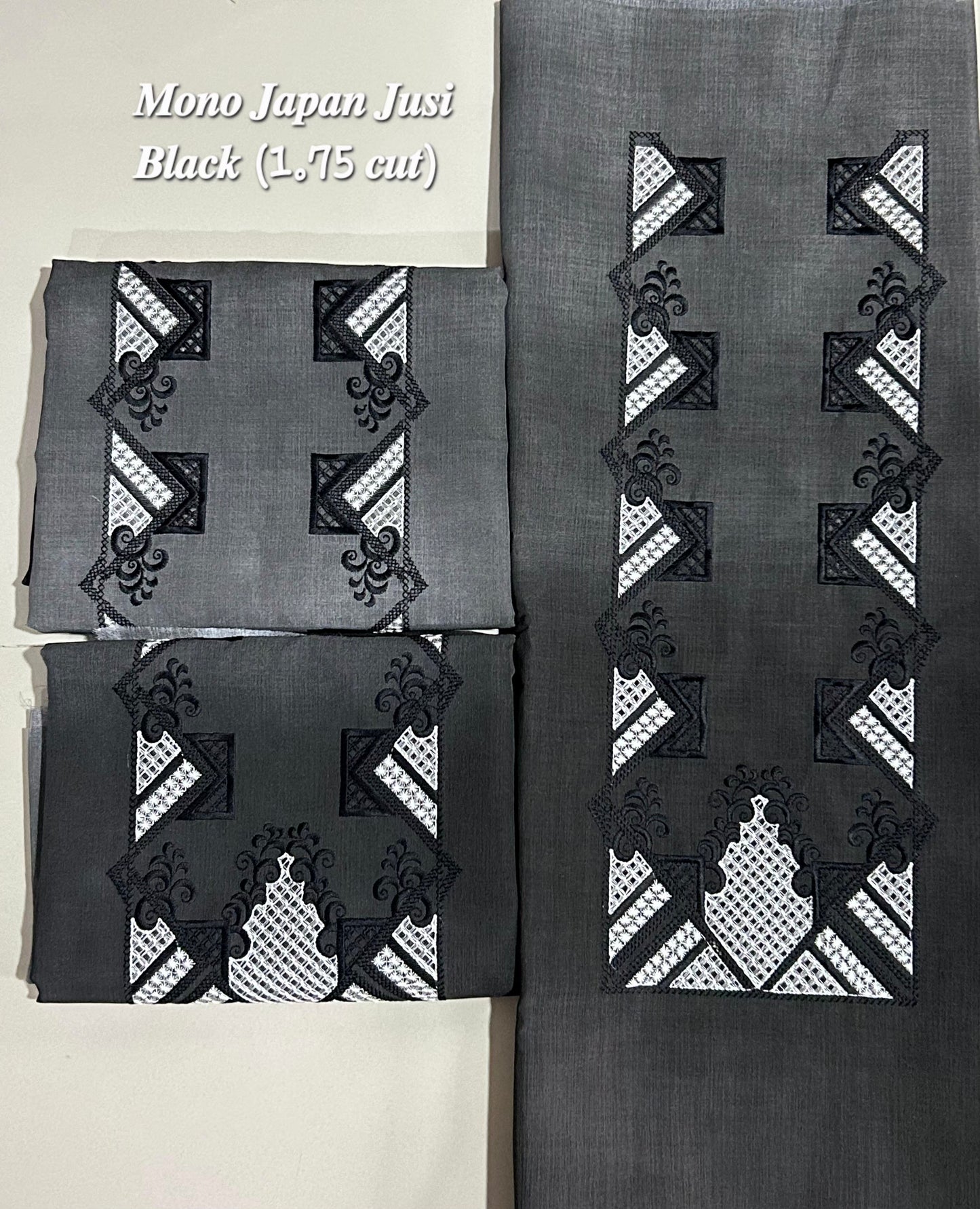 Monochromatic Japan jusi