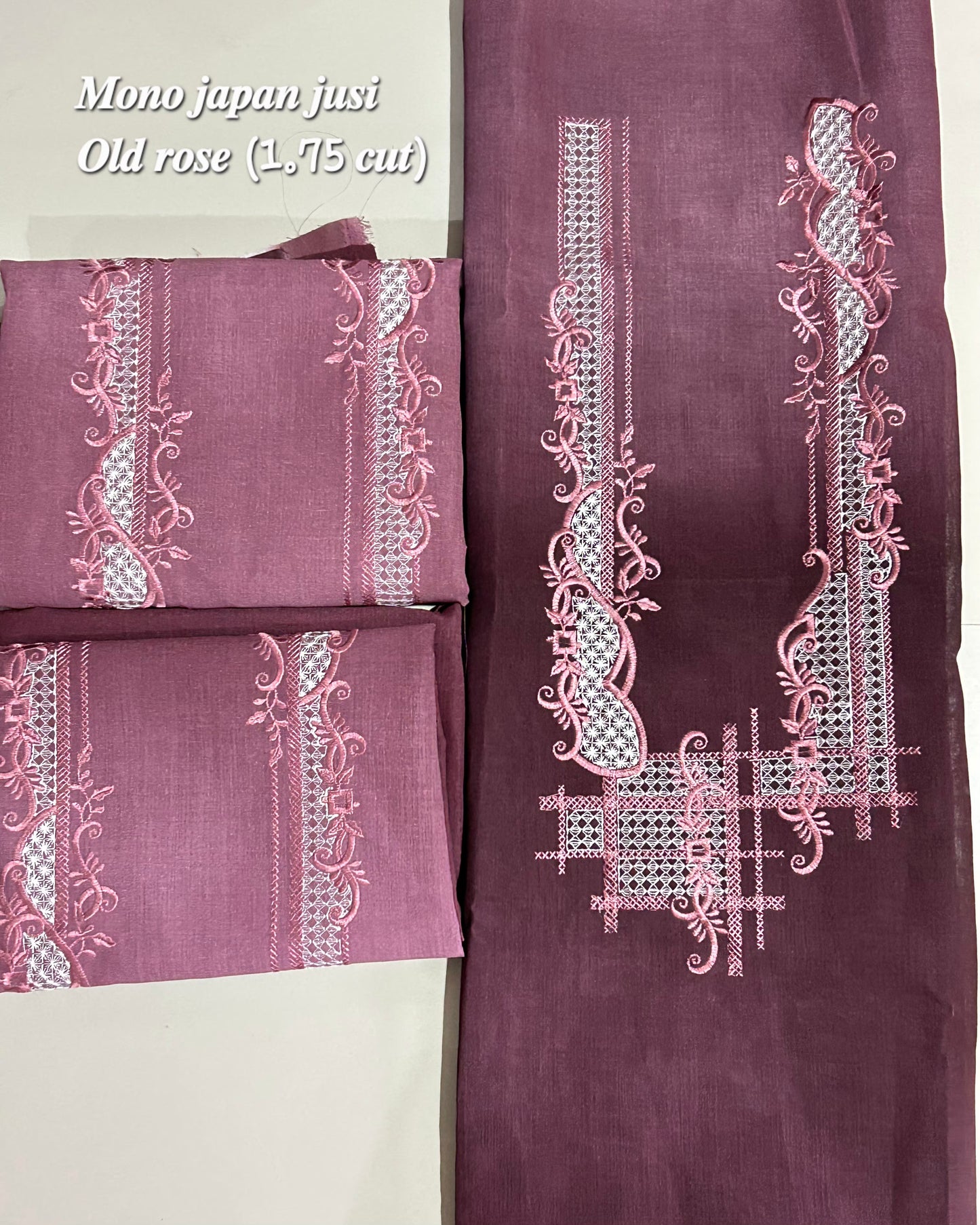 Monochromatic Japan jusi